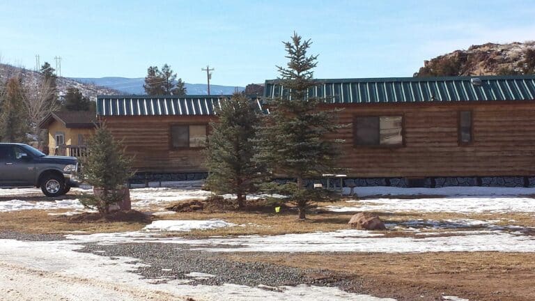 Dutch John Resort cabins in winter at Flaming Gorge